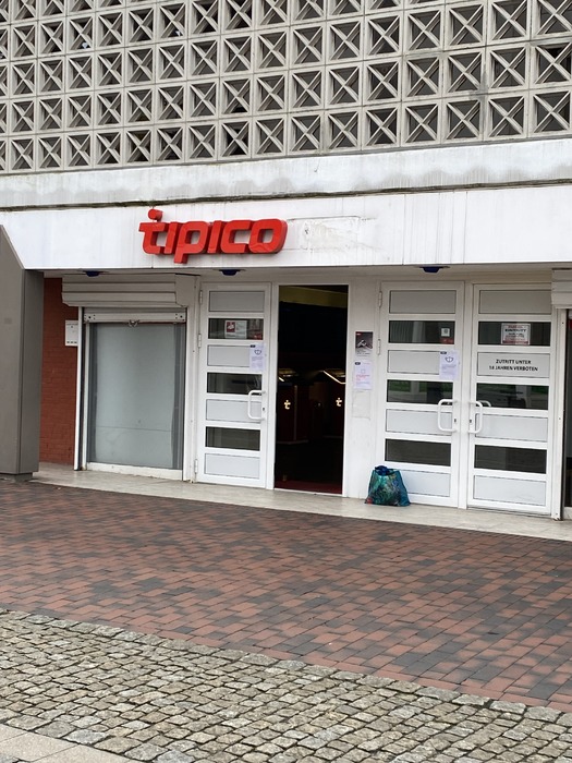 Tipico Sportwetten &middot; Untere Dingstätte &middot; Pinneberg | Bild 1/1 | Tipico